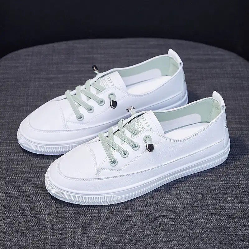 One foot small white shoes women's shoes new autumn 100 leather flat-bottomed breathable casual single shoes female stud