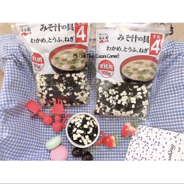 Rong biển wakame đậu phụ khô nấu canh miso cho bé