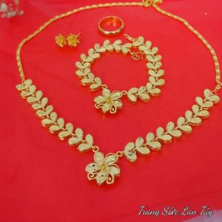 Bộ trang sức cưới cực sang, đẹp chuẩn tiệm vàng