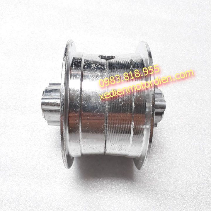 Nhông sên cam cho bánh xe scooter, xe cá heo, xe ruồi 68 răng