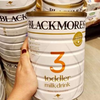 Sữa black more úc