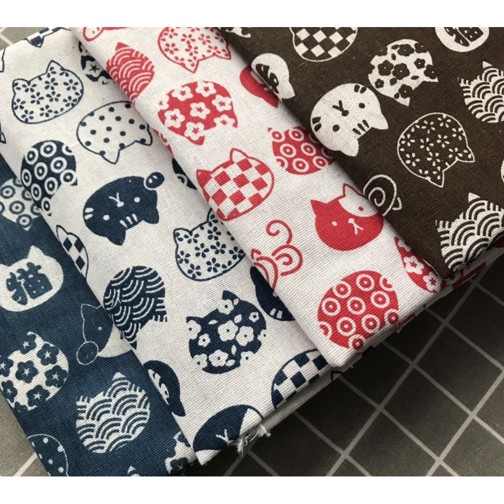 Vải linen họa tiết Mèo kitty xanh nền trắng V-K06