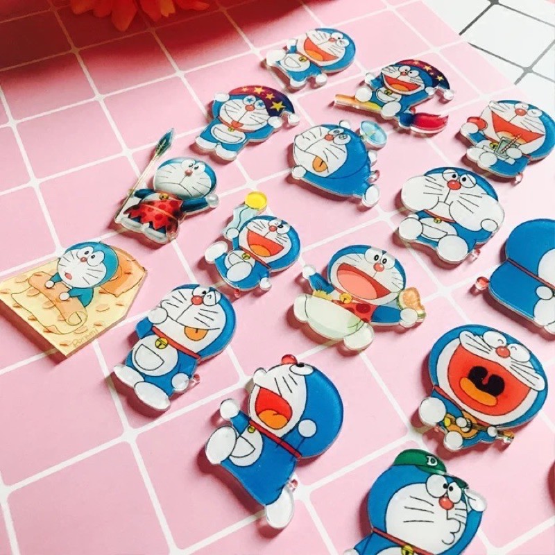 Huy hiệu Doraemon