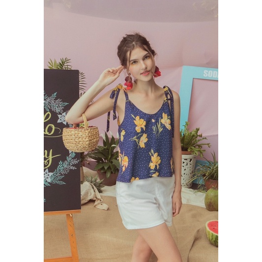 Áo kiểu nền hoa - Floral off shoulder top Navy - SODA POP