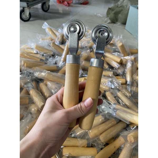 Con lăn miếng vá lốp ô tô,xe máy,xe điện