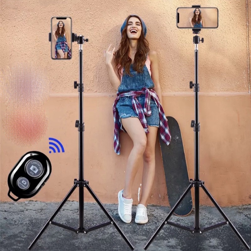 Chây quay titok, tripod điện thoại livestream Selfiecom kèm remote chụp ảnh, đầu kẹp điện thoại và bi cầu xoay 360 độ