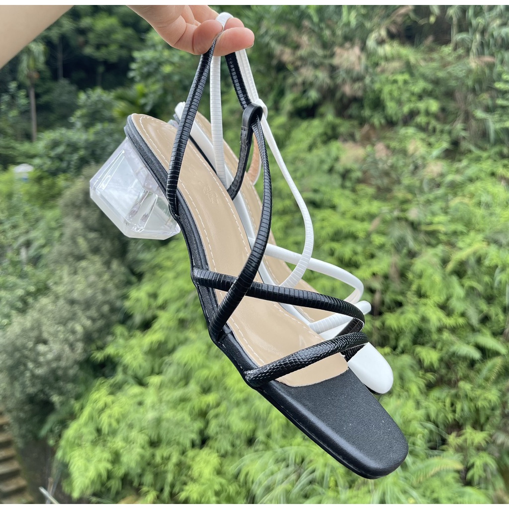 Sandal quai dây mảnh sần gót trụ trong thấp - 3P
