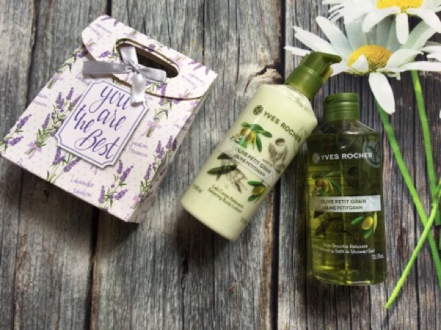 [BEST SALES] Gel tắm hương Olive và tinh dầu lá chanh 400ML YVES ROCHER | BigBuy360 - bigbuy360.vn