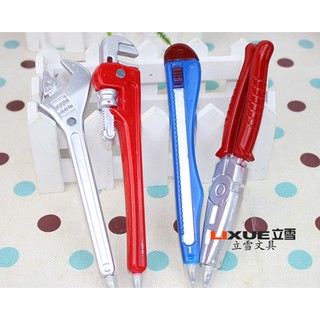Bút bi dụng cụ