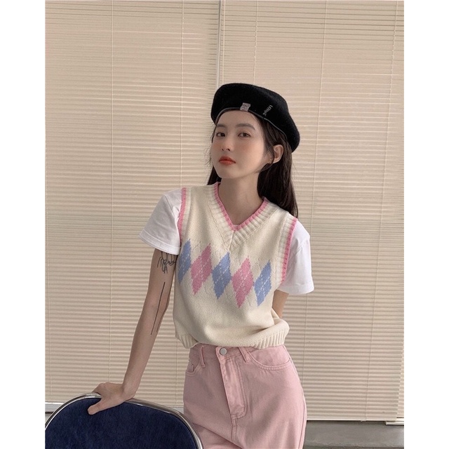 Áo Gile Len Cộc Tay Dáng Croptop Họa Tiết Hình Thoi Viền Hồng