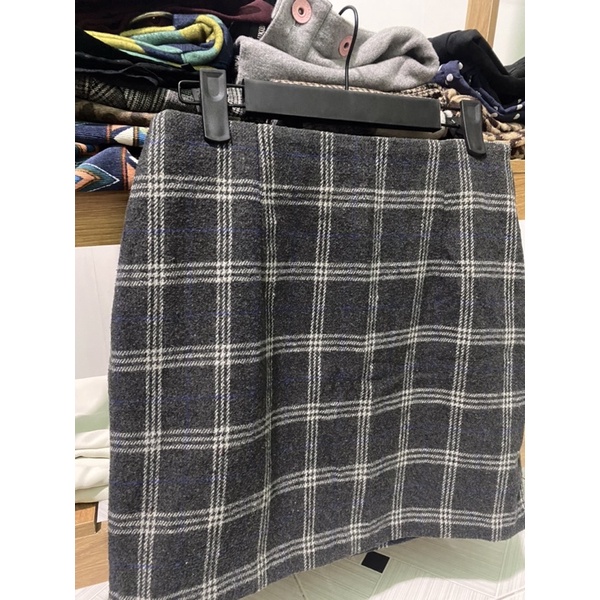 Chân váy chữ a sọc caro