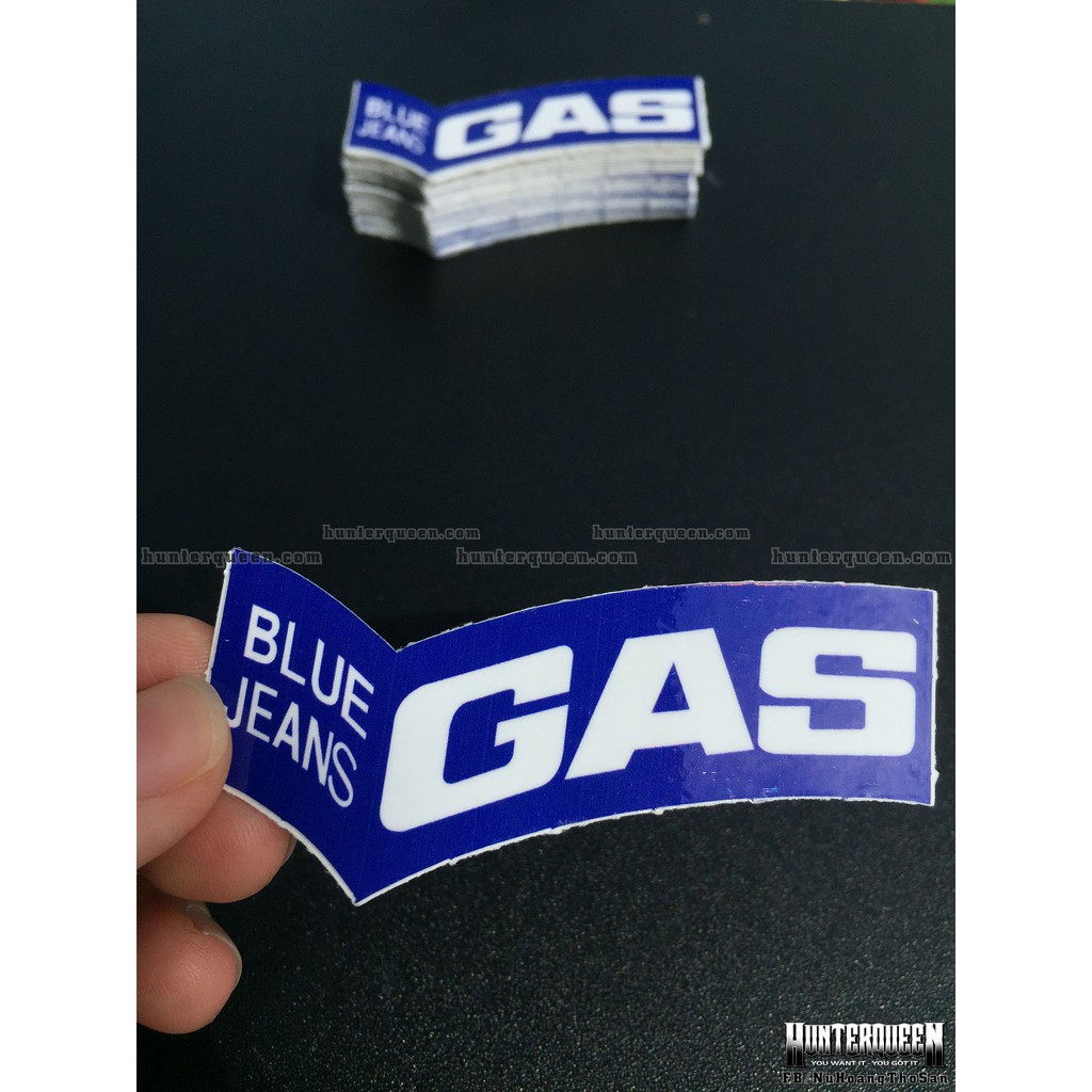 Logo GAS[7.9x3.3cm] trắng xanh. Hình dán decal siêu dính, chống nước, tem đua trang trí