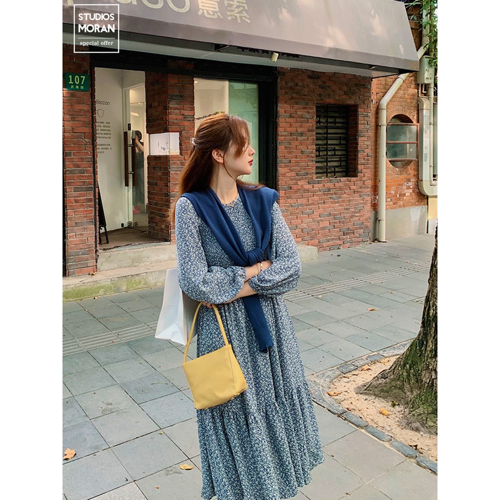 (ORDER) Váy MORAN hoa nhí dài tay mùa thu xanh dương xòe dài đuôi cá điệu đà vintage Hàn Quốc