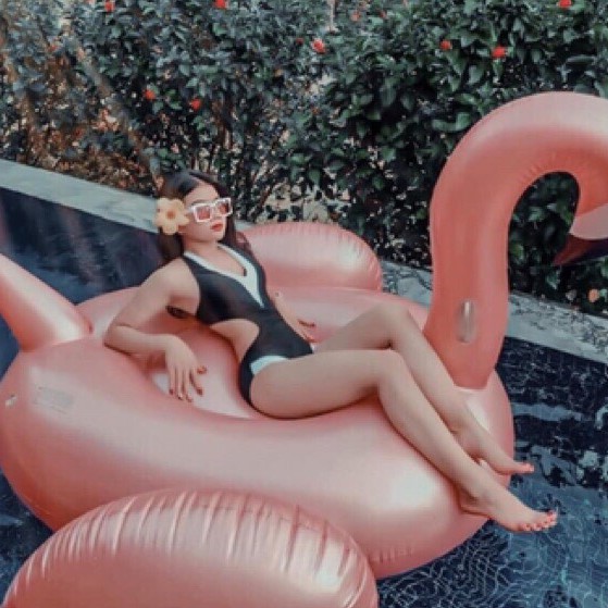 BIKINI Liền Thân Khoét Eo Phối Viền Trắng - BIKINISTORE | BigBuy360 - bigbuy360.vn