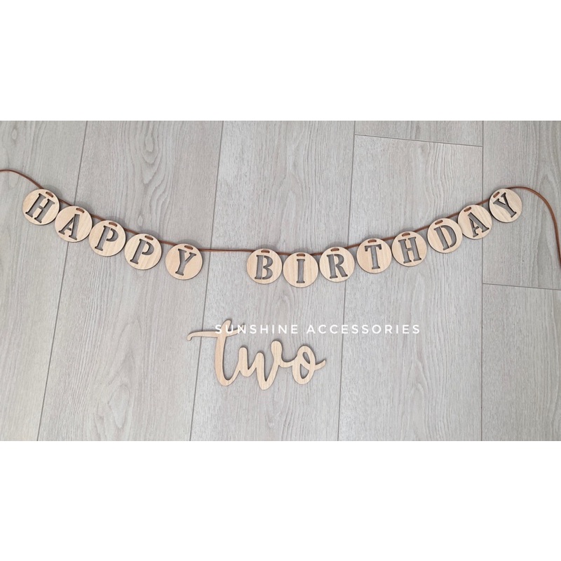 Dây chữ Happy Birthday bằng gỗ tự nhiên style Hàn Quốc