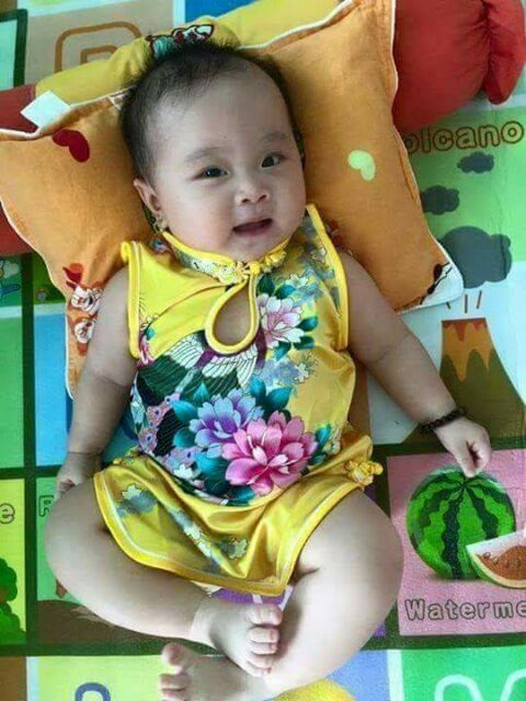 Sườn sám phi cho bé gái