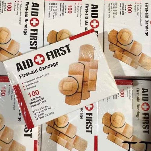 Hộp Ơ Gâu Cá Nhân Gồm 100 Miếng Dán Vết Thương