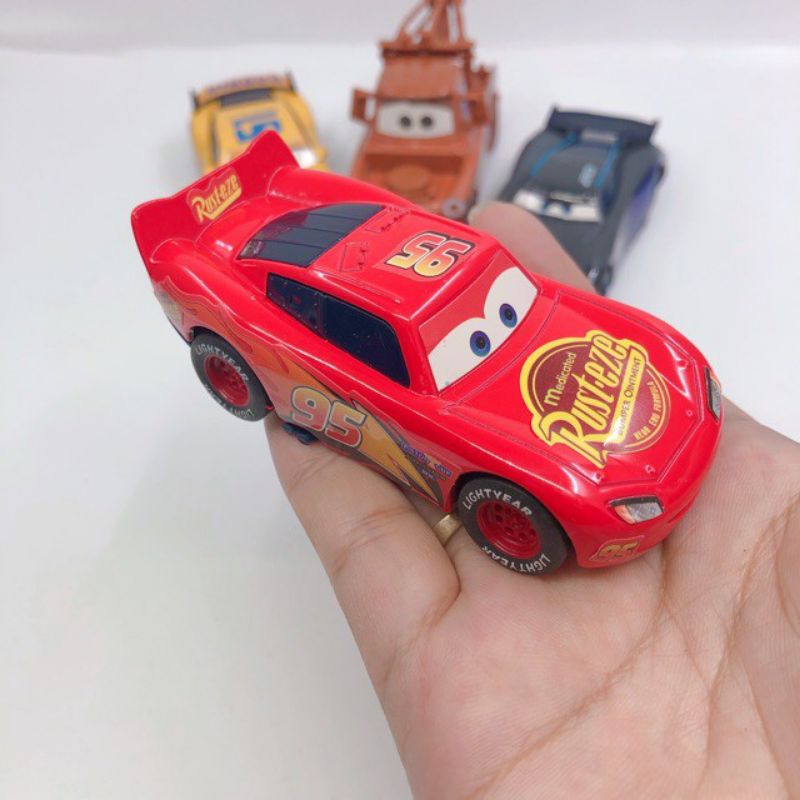 Đồ chơi bộ 4 xe McQueen bằng kim loại siêu bền siêu đẹp