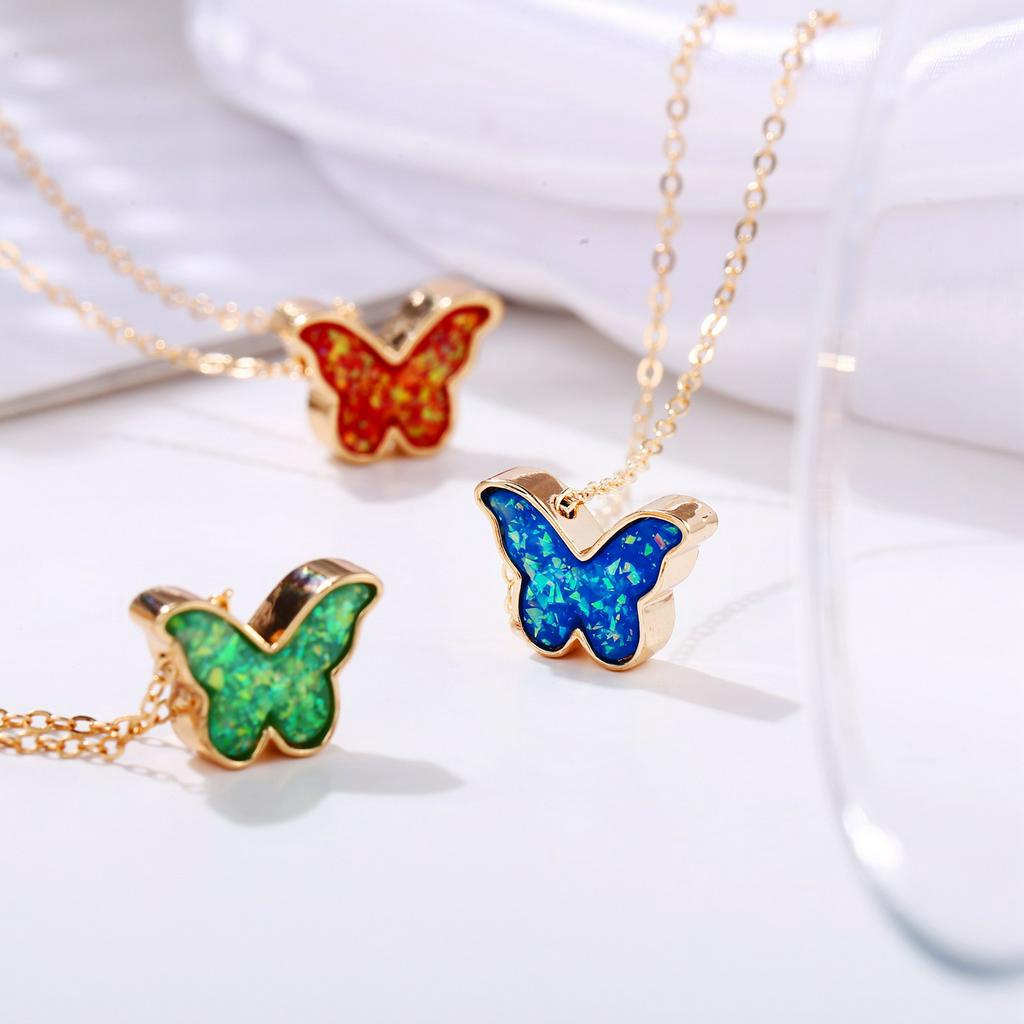 2020 Butterfly Pendant Necklaces For Women Girls Fashion Pink Gold Necklace Elegant Choker Fashion Sweet Jewelry Gifts