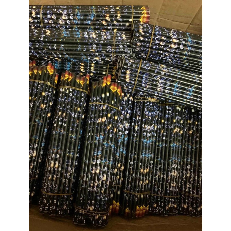 Sáp chấm đá, chì chấm đá, bút chấm đá