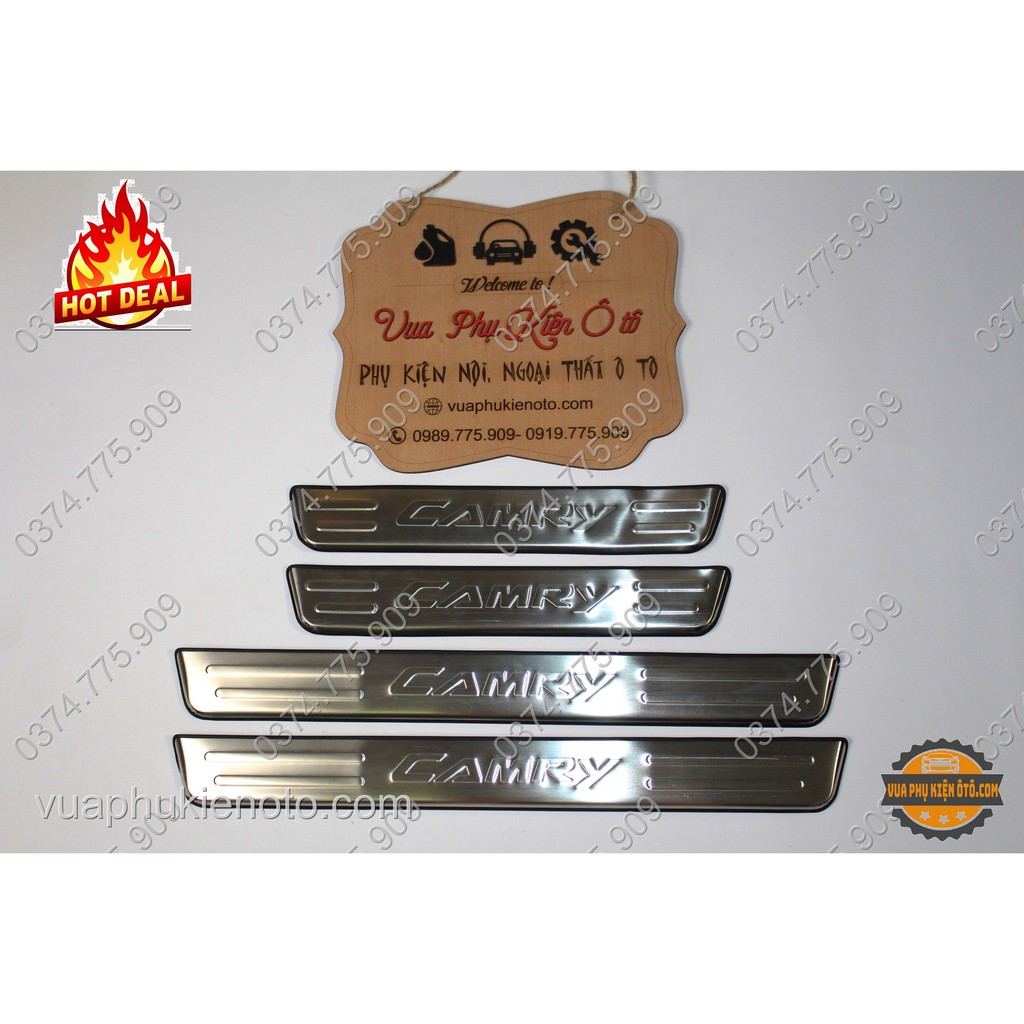 (TẶNG THÊM 2 cuộn băng keo 3M) Ốp bậc cửa Camry -Bộ 8 miếng inox trong ngoài