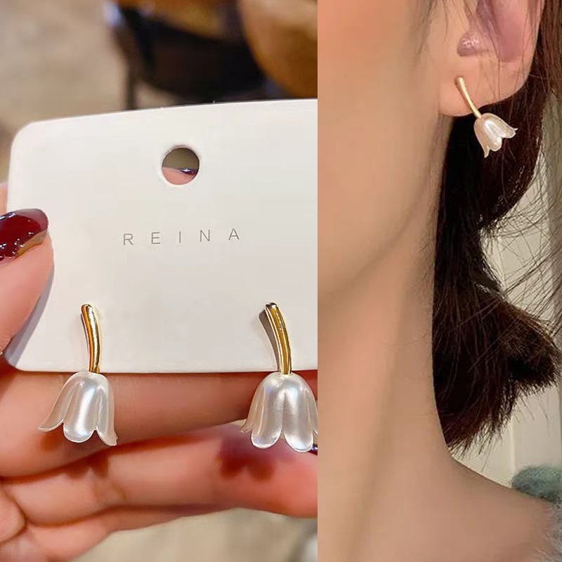 Bông Tai Dạng Kẹp Không Xỏ Hình Hoa Tulip Nhỏ Thiết Kế Thời Trang Cao Cấp Cho Nữ