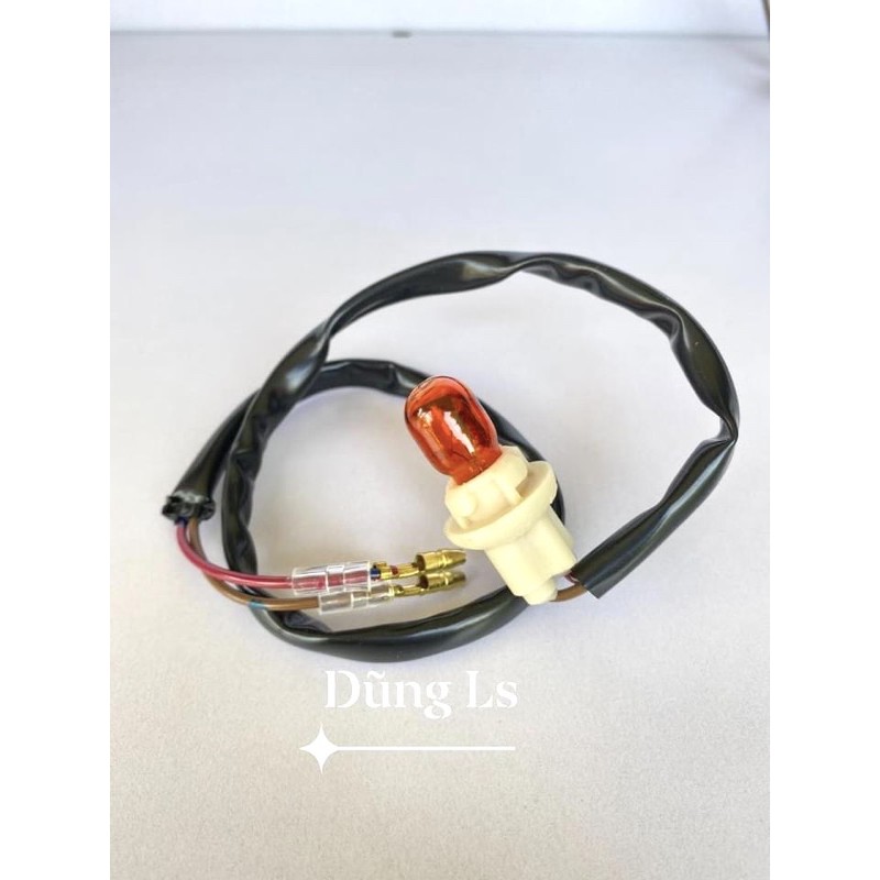 Lẻ xinhan NOVA TENA trước HMA, đèn xi nhan tena Thailand