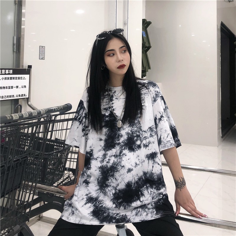 Áo loang trắng đen unisex tay lỡ form rộng Áo thun cổ tròn phom rộng