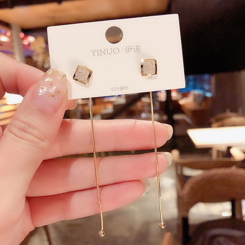 Khuyên Tai Dáng Dài Đính Đá Hình Mặt Trăng Ngôi Sao Thời Trang Hàn Quốc