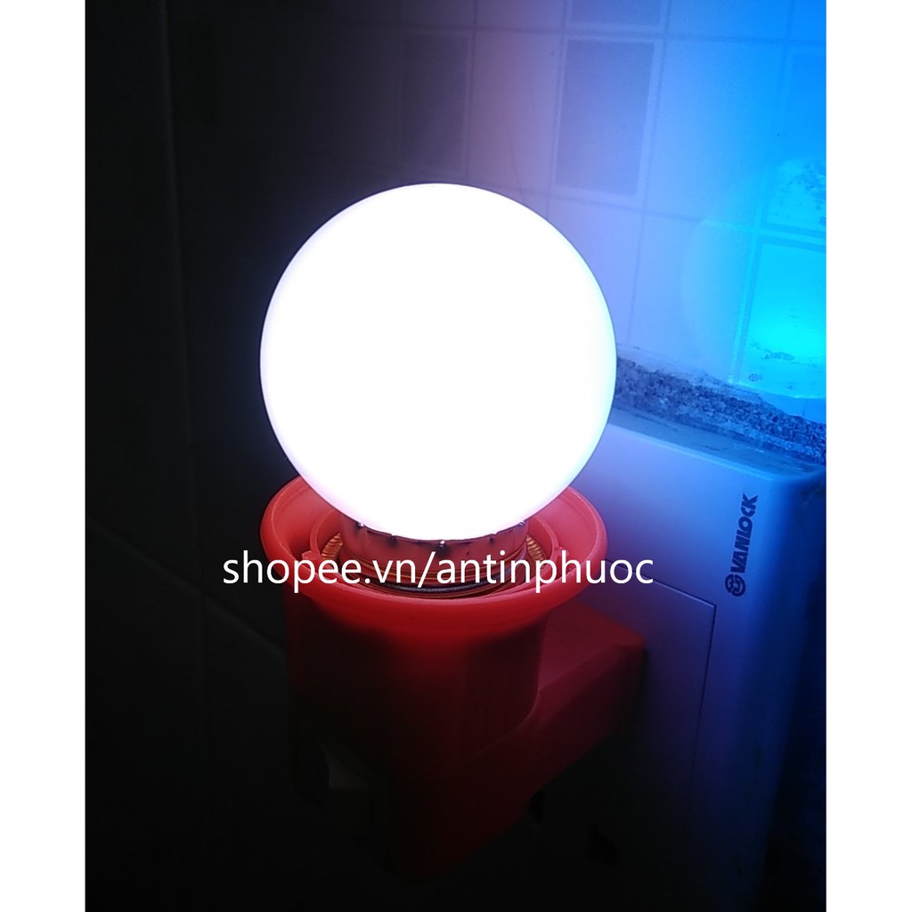 Bóng đèn LED  trang trí đổi màu - bóng trái tranh chớp 7 màu sopoka