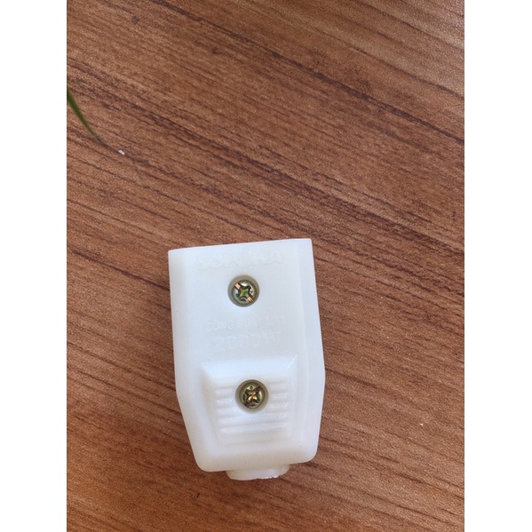 Phích cắm đủ các loại chân