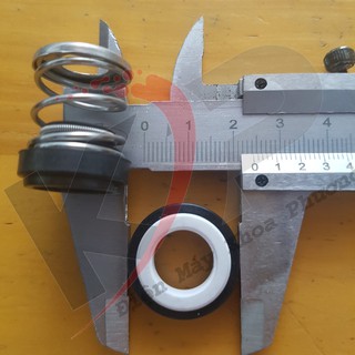 Phớt máy bơm 370 8mm