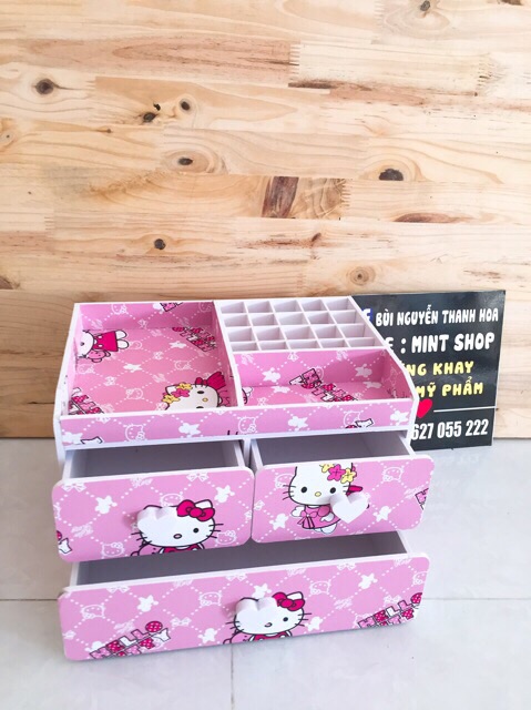 Kệ mỹ phẩm 3 tầng hello kitty thiên thần
