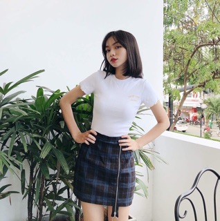 Áo crotop thêu chữ