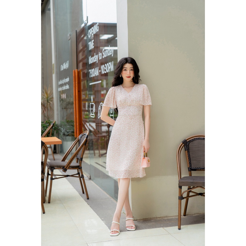 Váy cổ V tay loe TIINSTORE VHN560