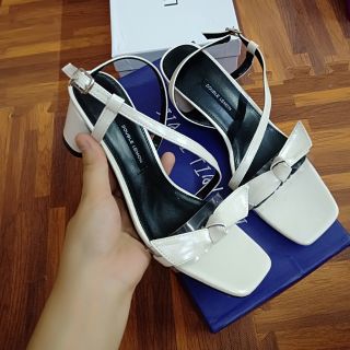 Giầy cao gót