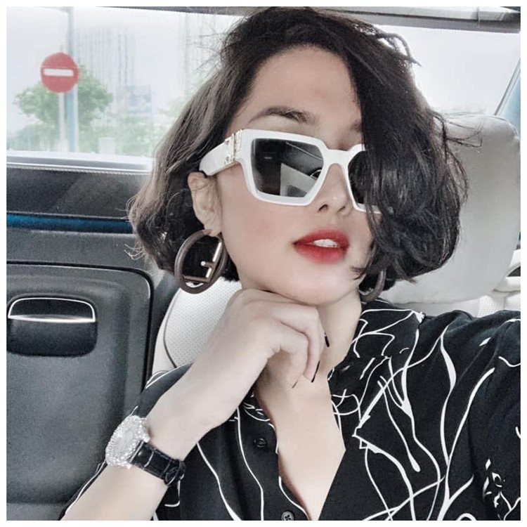 Kính râm chống tia cực tím thời trang cao cấp cho phái đẹp | BigBuy360 - bigbuy360.vn