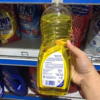 Nước rửa chén surf 750g
