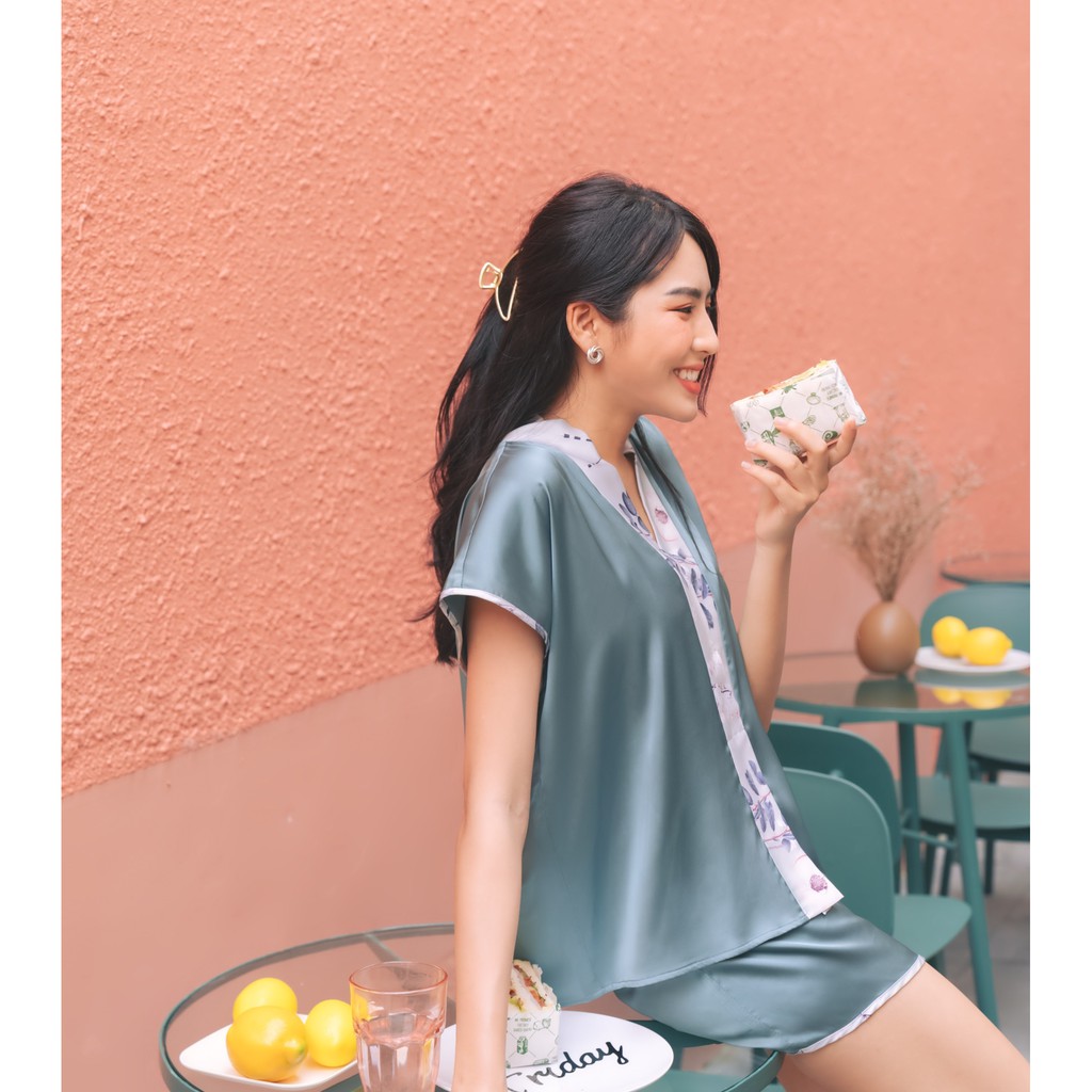 Đồ ngủ mặc nhà Set ngắn viền hoa - Midnight Sleepwear | BigBuy360 - bigbuy360.vn