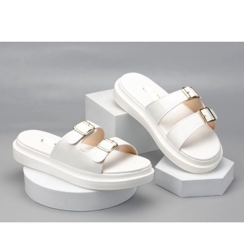Freeship sandal 2 quai mẫu mới trắng và đen bằng da khoá cài (2CM SANDAL 2 QUAI ) hot 2022