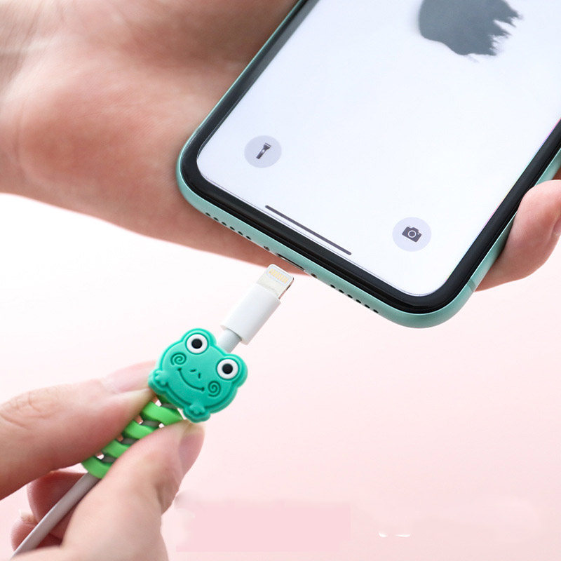 Set 3 phụ kiện bảo vệ đầu dây cáp thiết kế hình động vật dễ thương