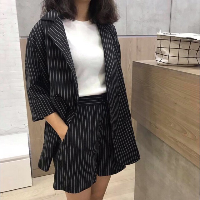 SET ÁO VEST KÈM QUẦN KẺ SỌC