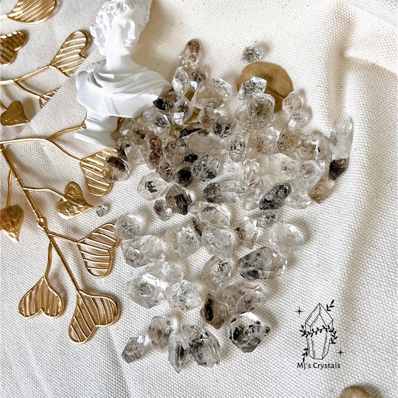 Đá thô Black Petroleum D-iamond Quartz sưu tầm, handmade