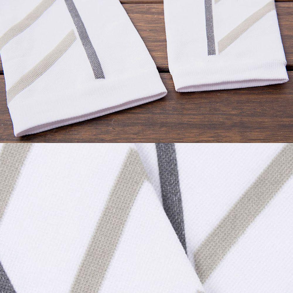 Vớ Ống Hỗ Trợ Bắp Chân Bằng Nylon Mỏng In Họa Tiết VANES1 Dễ Thương