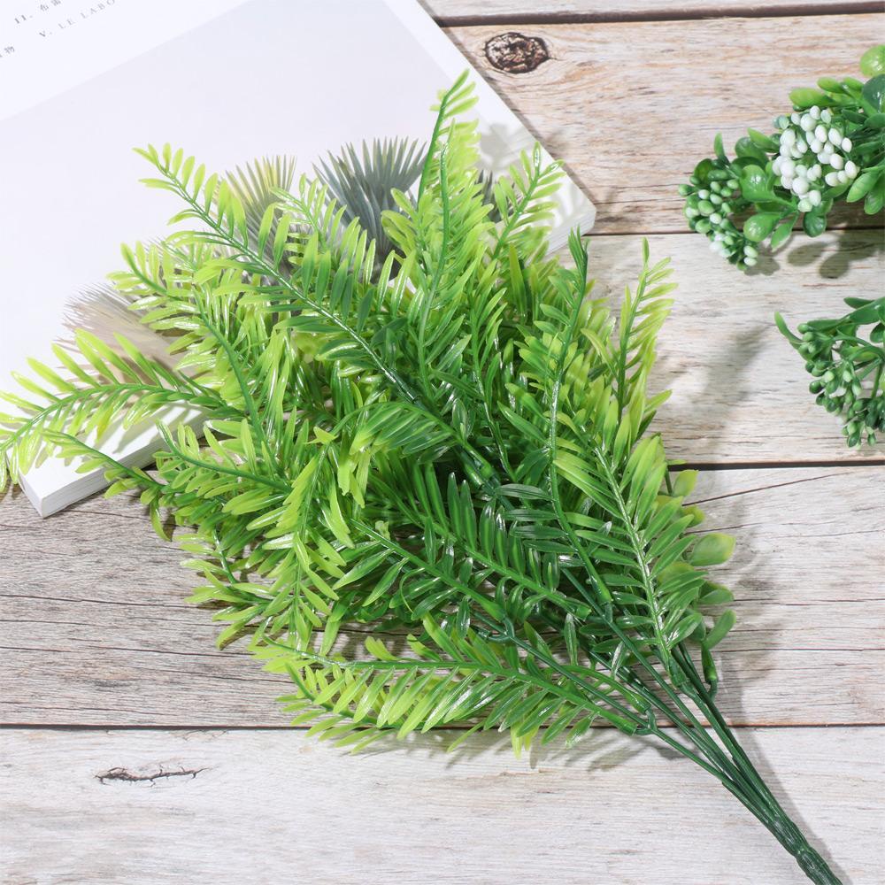Lá Cây Giả Dùng Trang Trí Đám Cưới Độc Đáo