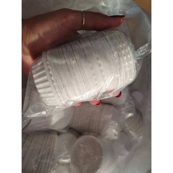 Chén tương trung dùng 1 lần, màu trắng sữa, miệng chén 6.4cm, 100c/cây