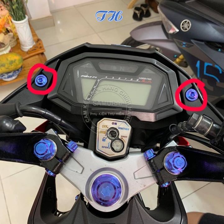 Ốc Gr5 5li15 đầu dù gắn ốp đầu xe, dàn áo hoặc các vị trí khác cùng kích thước cho nhiều dòng xe ( giá 1 con)