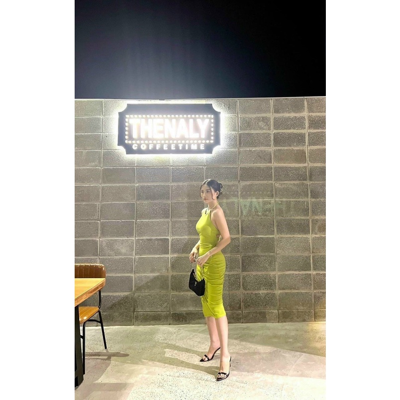 Đầm yếm body maxi hở lưng cột dây cổ 2 dây chun lưng kèm mút ngực cực xinh , chất thun gân mềm mịn
