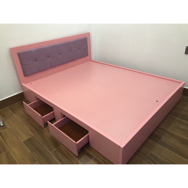 Giường ngủ màu hồng G14