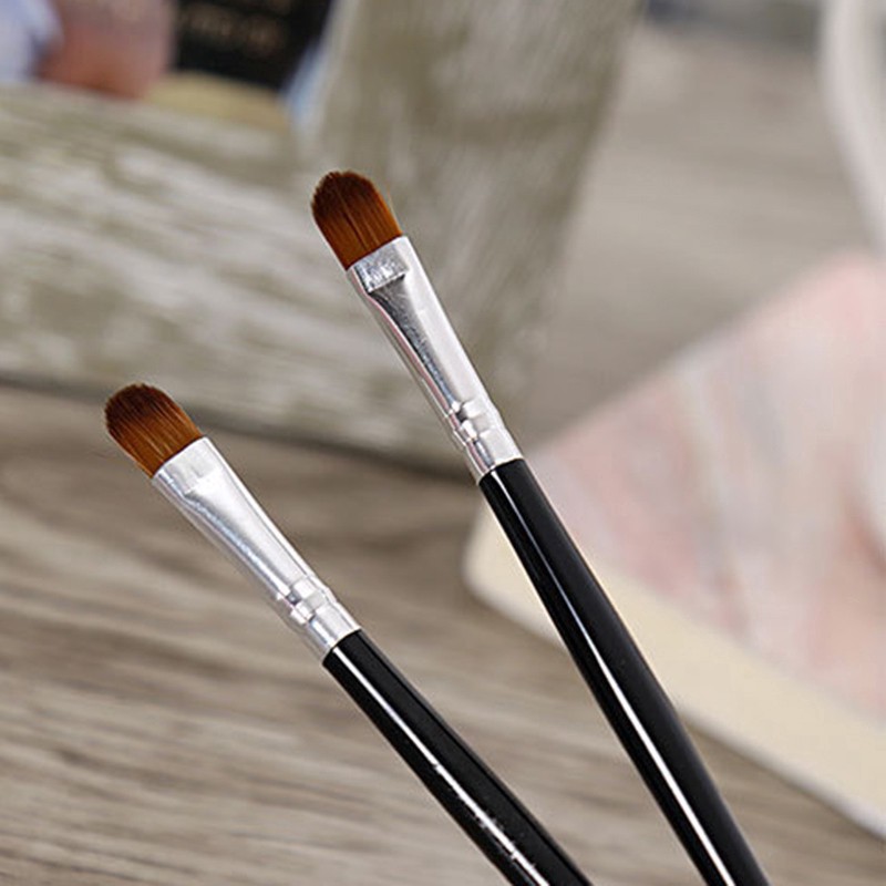 ✨[Hàng mới về] Cọ trang điểm đánh phấn mắt cán gỗ tiện dụng | BigBuy360 - bigbuy360.vn